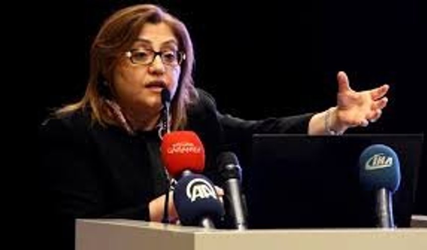 Fatma Şahin: "Zorunlu olmadıkça dışarı çıkmayın"
