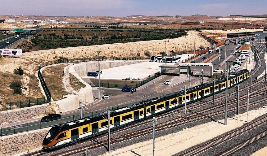 Fatma Şahin'den müjde: Gaziantep’e dev metro yatırımı geliyor