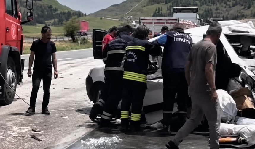 Gaziantep’te feci kaza! Ölü ve ağır yaralılar var...