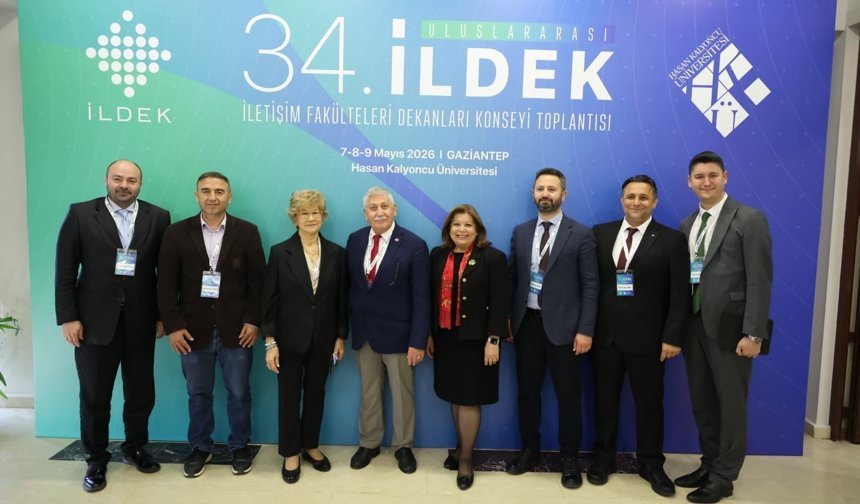HKÜ’de iletişim eğitiminin geleceği masaya yatırıldı