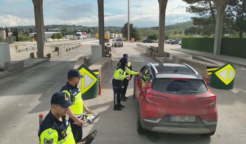 Jandarma bayram trafiğinde denetimleri Sıklaştırdı