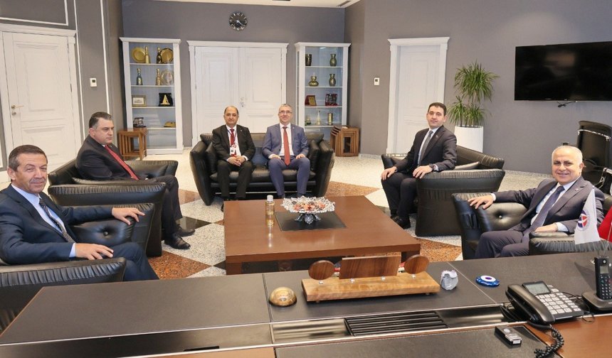 KKTC Dışişleri Bakanı Ertuğruloğlu’ndan GAÜN’e ziyaret