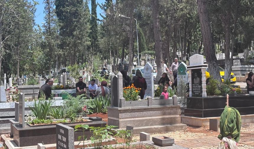 Gaziantep'te mezar ücretine yüzde 100 zam! Vatandaş tepkili