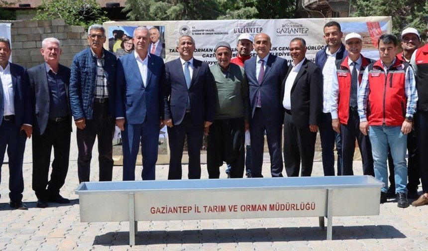 Arabanlı üreticilere ekipman desteği