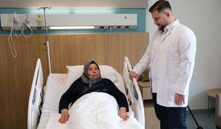 Yıllardır süren ağrılar ameliyatla son buldu