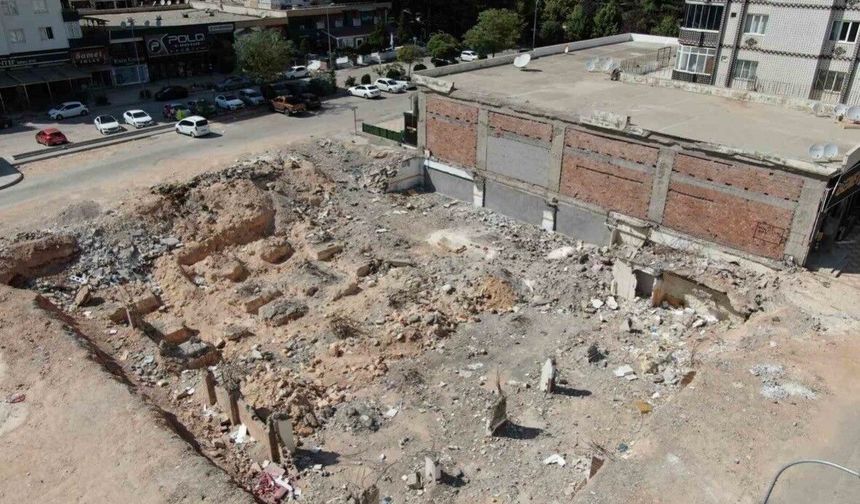 Gaziantep’te Emre Apartmanı davası görülmeye başlandı