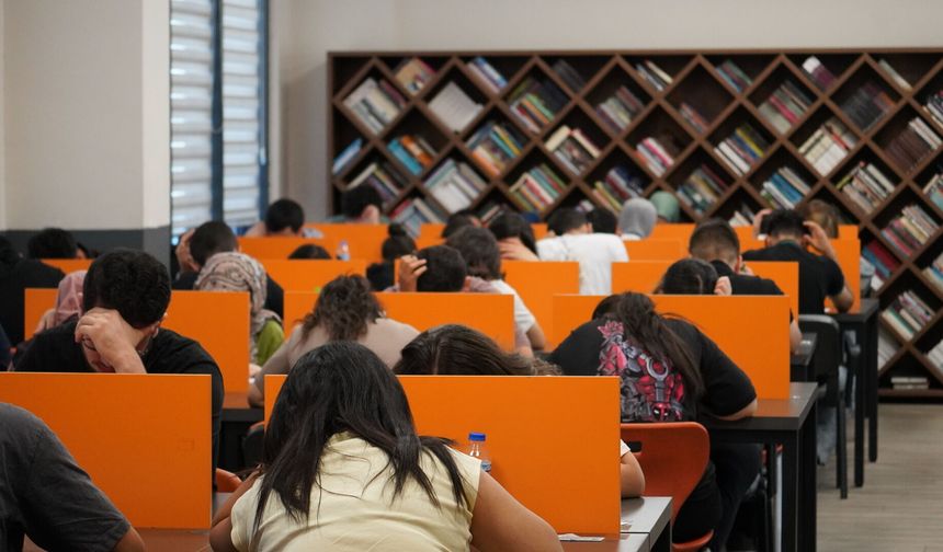 Gaziantep’te öğrencilere YKS provası yapıldı