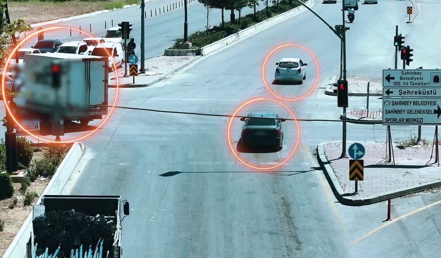 Trafikte kırmızı ışık ihlali yapan sürücülere ceza yağdı