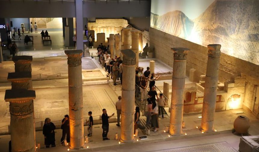 Bayramda Gaziantep'in tarihi mekanları dolup taştı