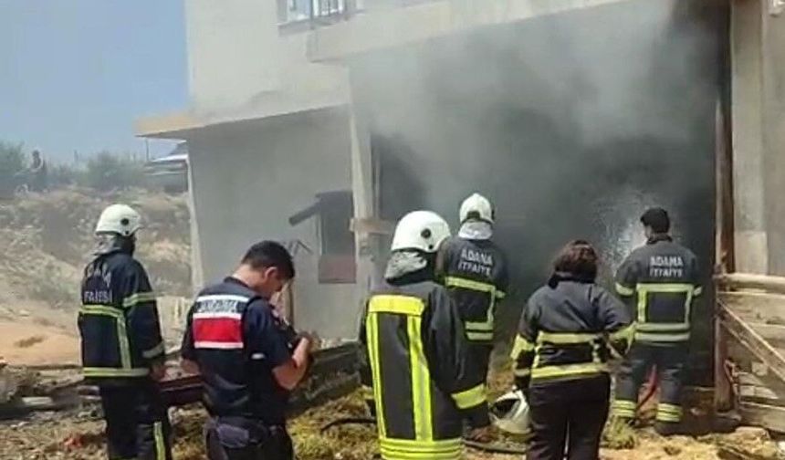 Adana’da bu kez yanan saman balyaları oldu