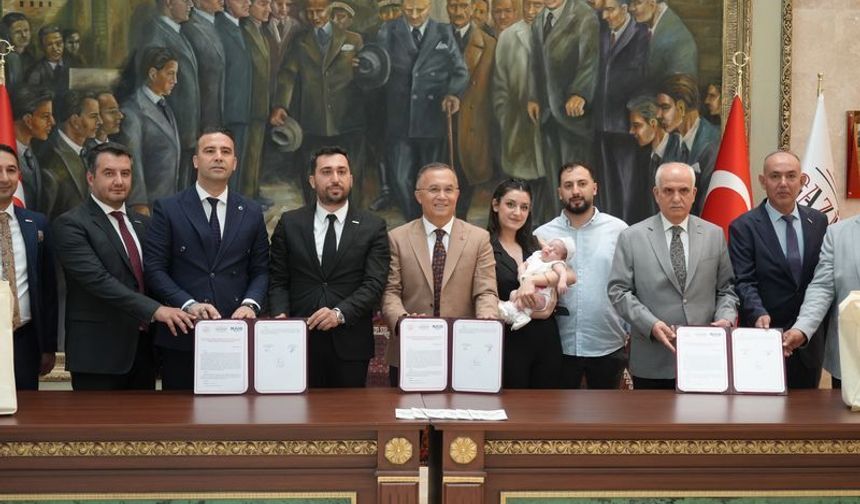 Gaziantep'te "Aileye Bereket, Çocuğa Destek" protokolü imzalandı