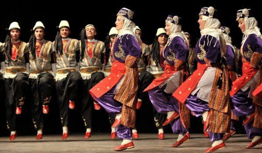 Gaziantep’in Yöresel Halk Oyunları