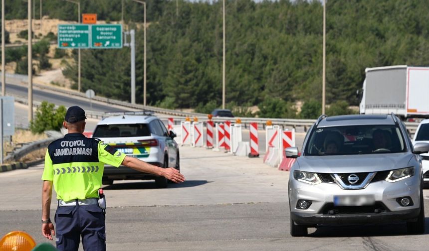 Gaziantep'te denetimlerde 25 şahıs yakalandı
