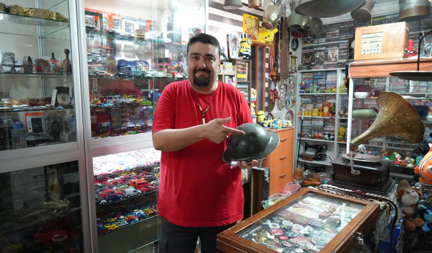 Çocukluk sevdası koleksiyonuna 30 yıldır devam ediyor