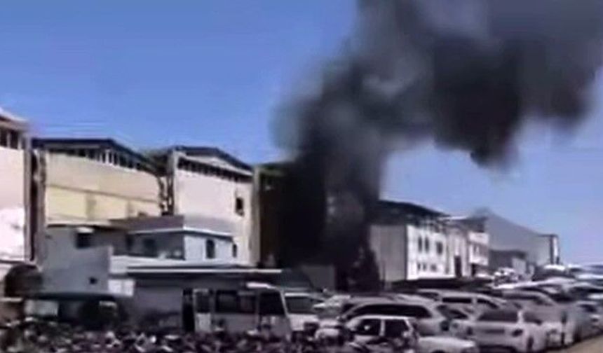 KÜSGET sanayi sitesinde yangın paniği