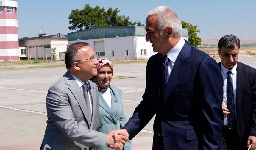 Bakan Ersoy, Gaziantep'e geldi