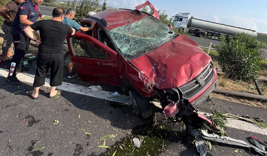 TAG Otoyolu'nda feci kaza: 5 yaralı