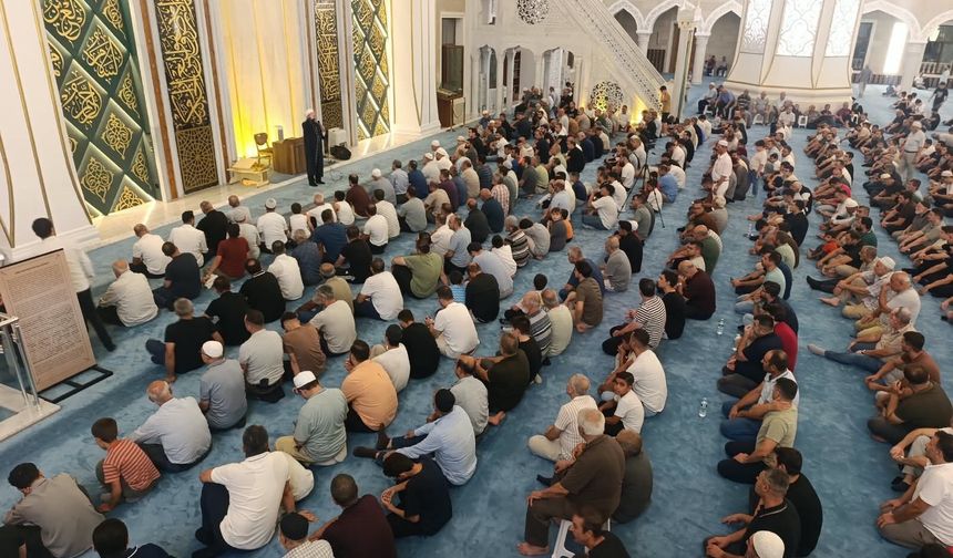 Şahinbey’de Mevlid Kandili programına yoğun katılım
