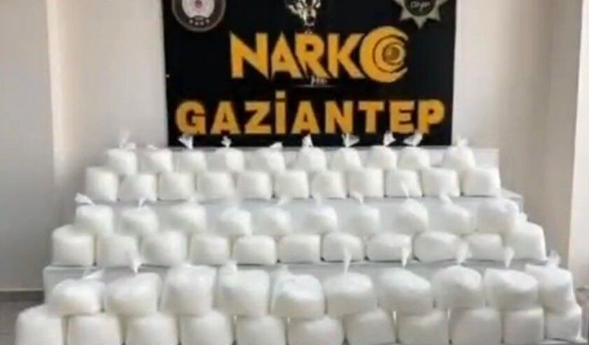 Zehir tacirlerine dev operasyon