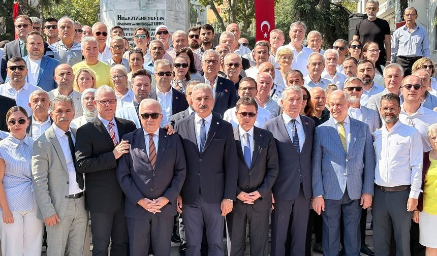 Bursa'da 6 ilçenin belediye başkanı Yeni Parti'ye geçti