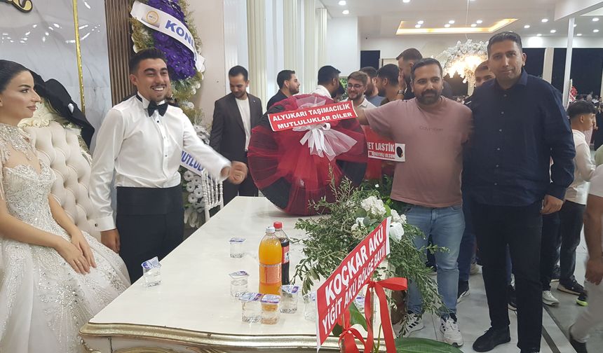 Gaziantep’te düğünde ilginç hediye şaşırttı