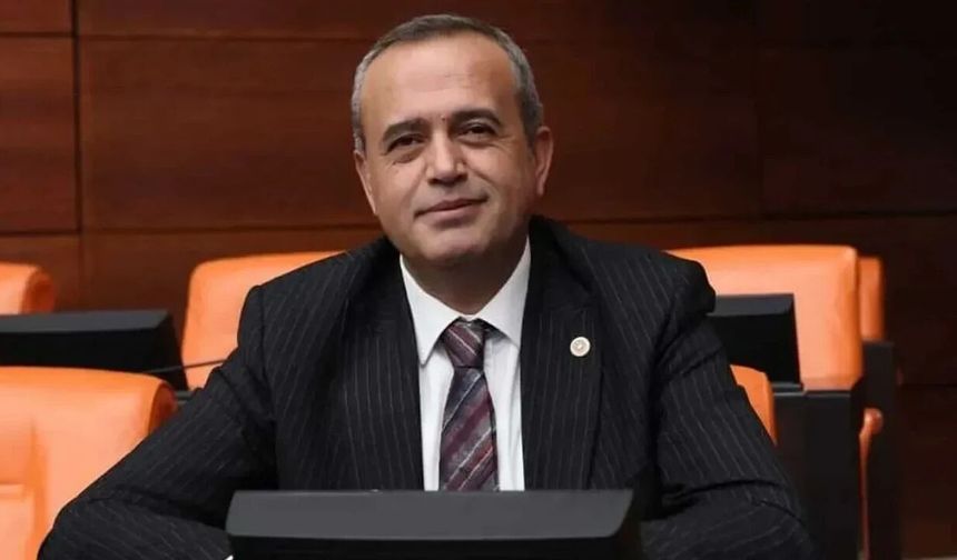 Ertuğrul Kaya yol ayrımında