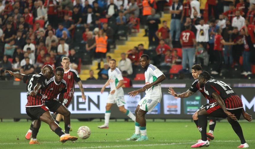 Gaziantep FK sahasında Çaykur Rizespor engeline takıldı