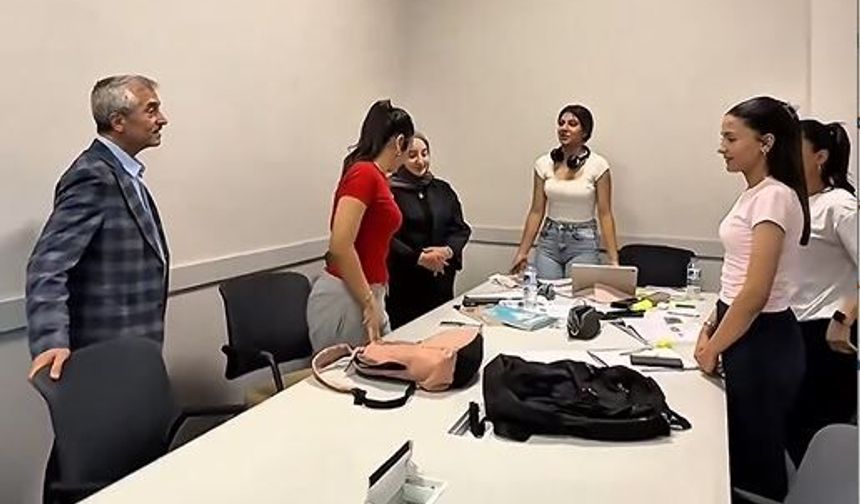 Mehmet Tahmazoğlu'ndan üniversitelilere destek müjdesi