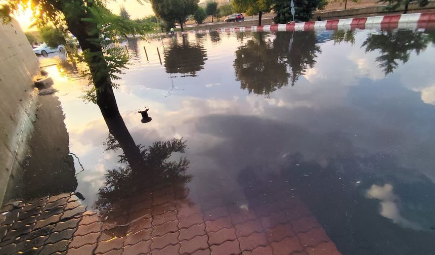 Gaziantep’te fırtına ve yaz yağmuru etkili oldu