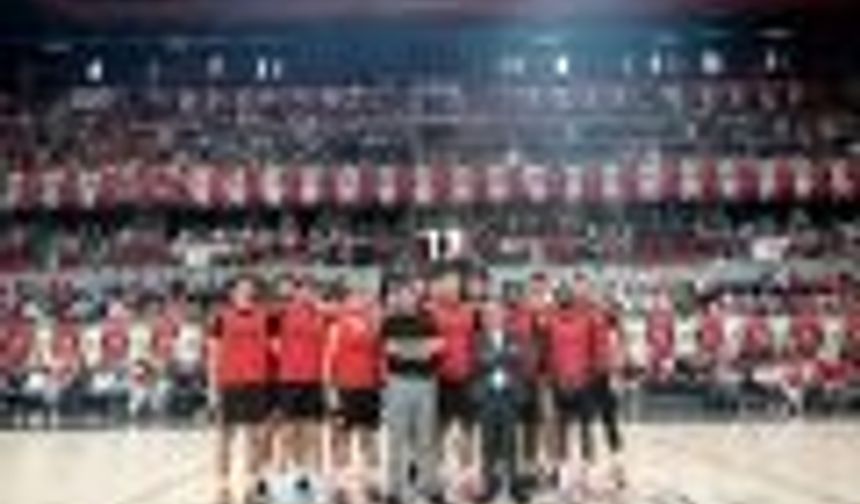 Umut Yılmaz “Gaziantep Basketbol takımının yeri Süper Lig’dir”