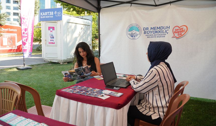 Üniversite öğrencilerine hoşgeldin karşılaması yapıldı
