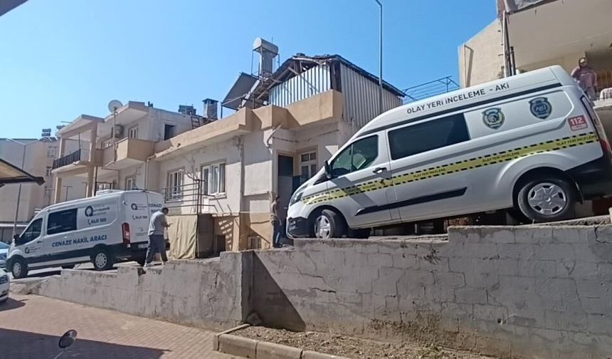 Gaziantep’ten Manavgat’a giden genç evinde ölü bulundu