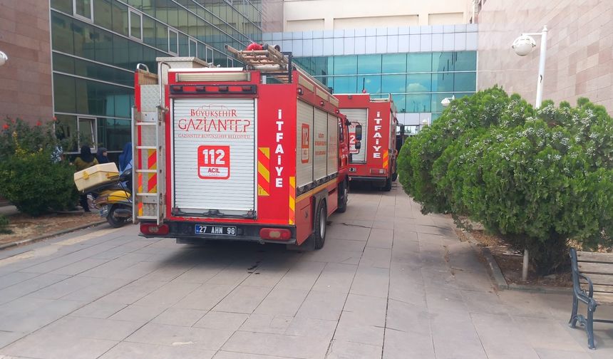 Gaziantep’te hastanede çıkan yangın paniğe neden oldu