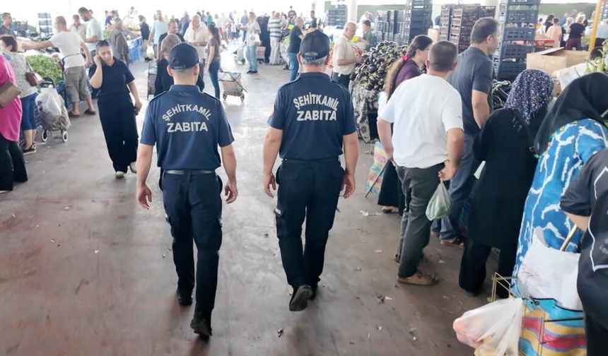 Şehitkamil'de pazar yerleri denetlendi