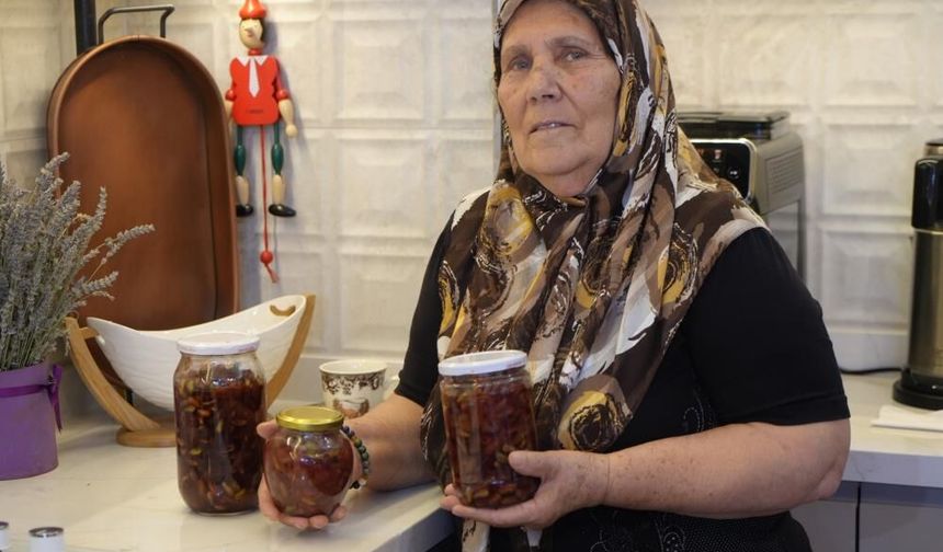 Antep kadını fıstığın kabuğundan bile reçel yaptı