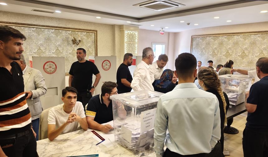 Şehitkamil’de Ömer Kılıç’ın itirazı sonrası oy sayımı açık yapıldı
