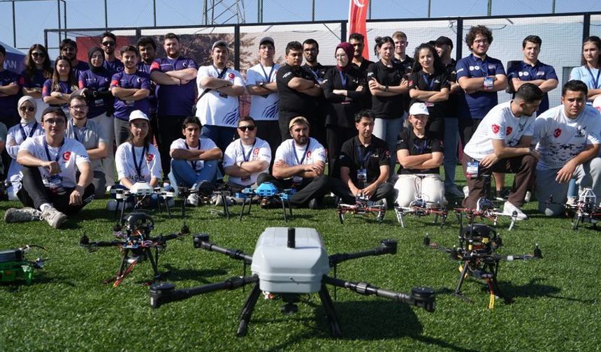 Gaziantep’te TEKNOFEST Sürü İHA Yarışması başladı