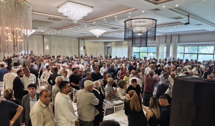 Yeni Parti’de kongreler umut verdi