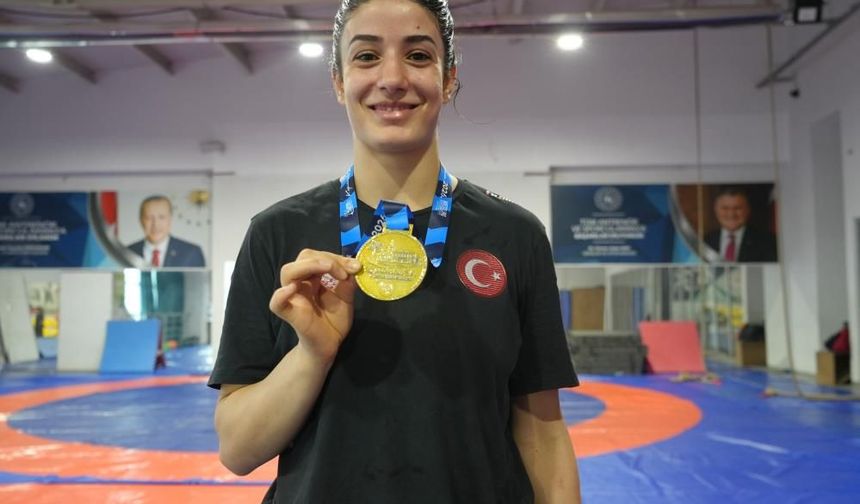 Babasının istemediği sporda Balkan şampiyonluğuna ulaştı