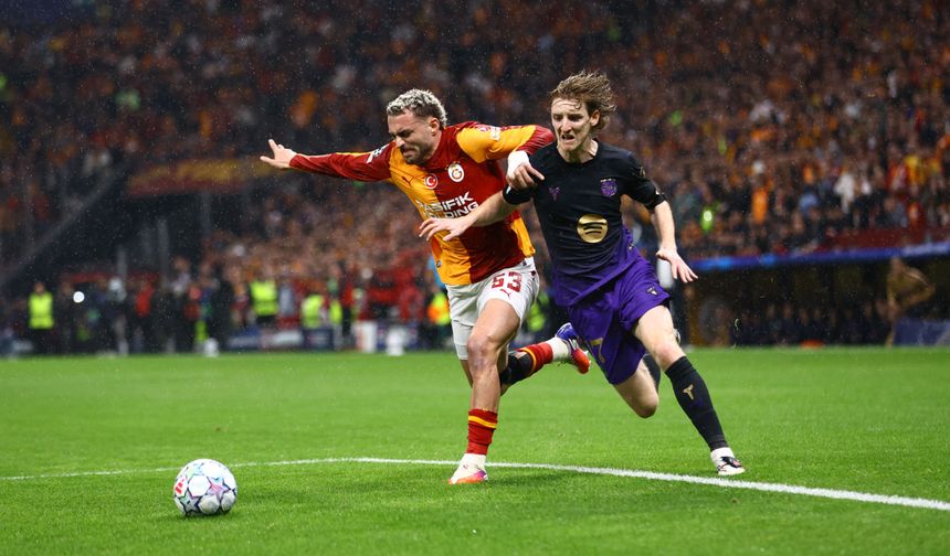 Galatasaray, Barcelona'ya direnemedi