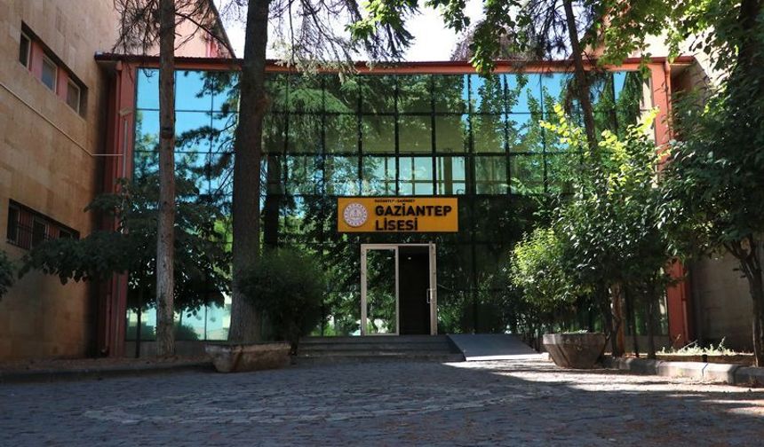 Gaziantep Lisesi geçmişin mirasını geleceğe taşıyor