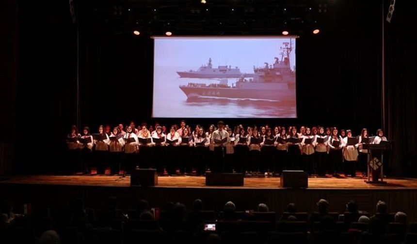 HKÜ’de Cumhuriyet’in 103. yılı coşkuyla kutlandı