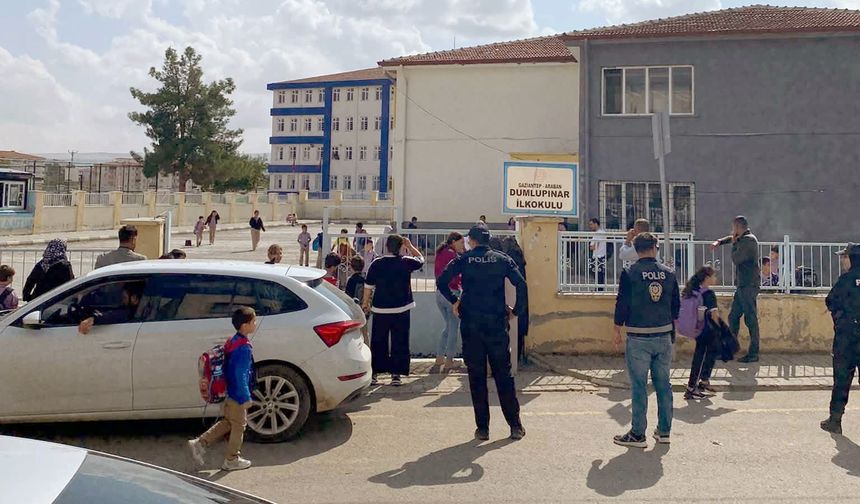 Gaziantep’te okul giriş çıkışlarında denetimler sıklaştırıldı