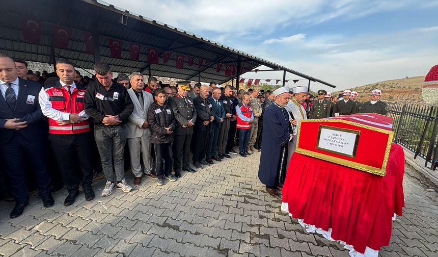 Gaziantep’te Şehit Mustafa Aslan son yolculuğuna uğurlandı