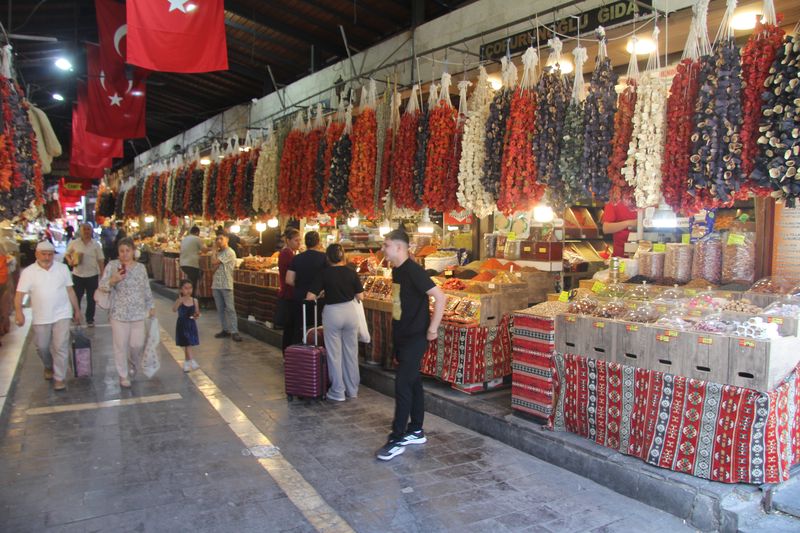 Almacı Pazarı