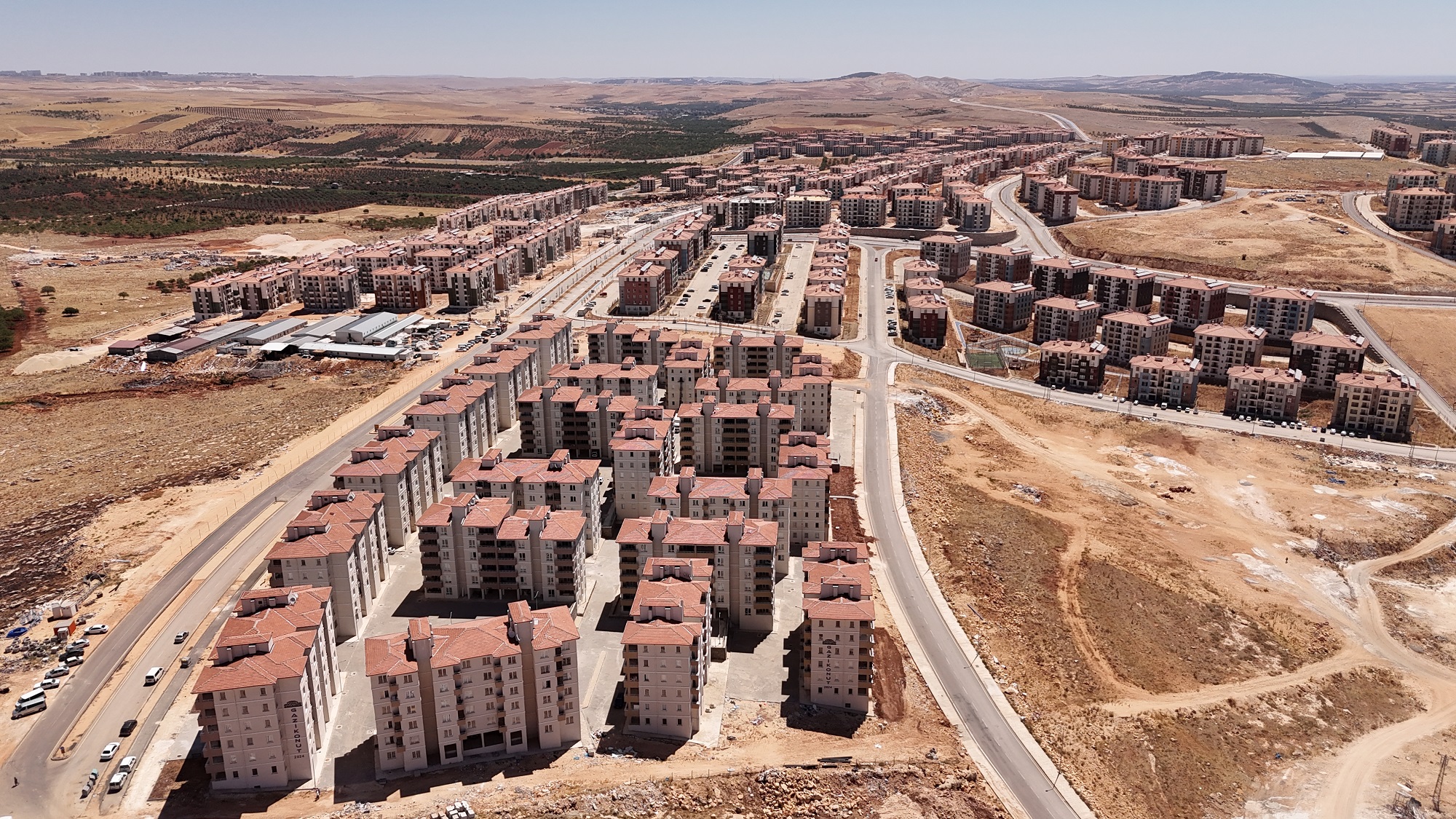 Başkan Şahi̇n’den Osb Çalişanlari İçi̇n Yeni̇ Sosyal Konut Müjdesi̇ (3)
