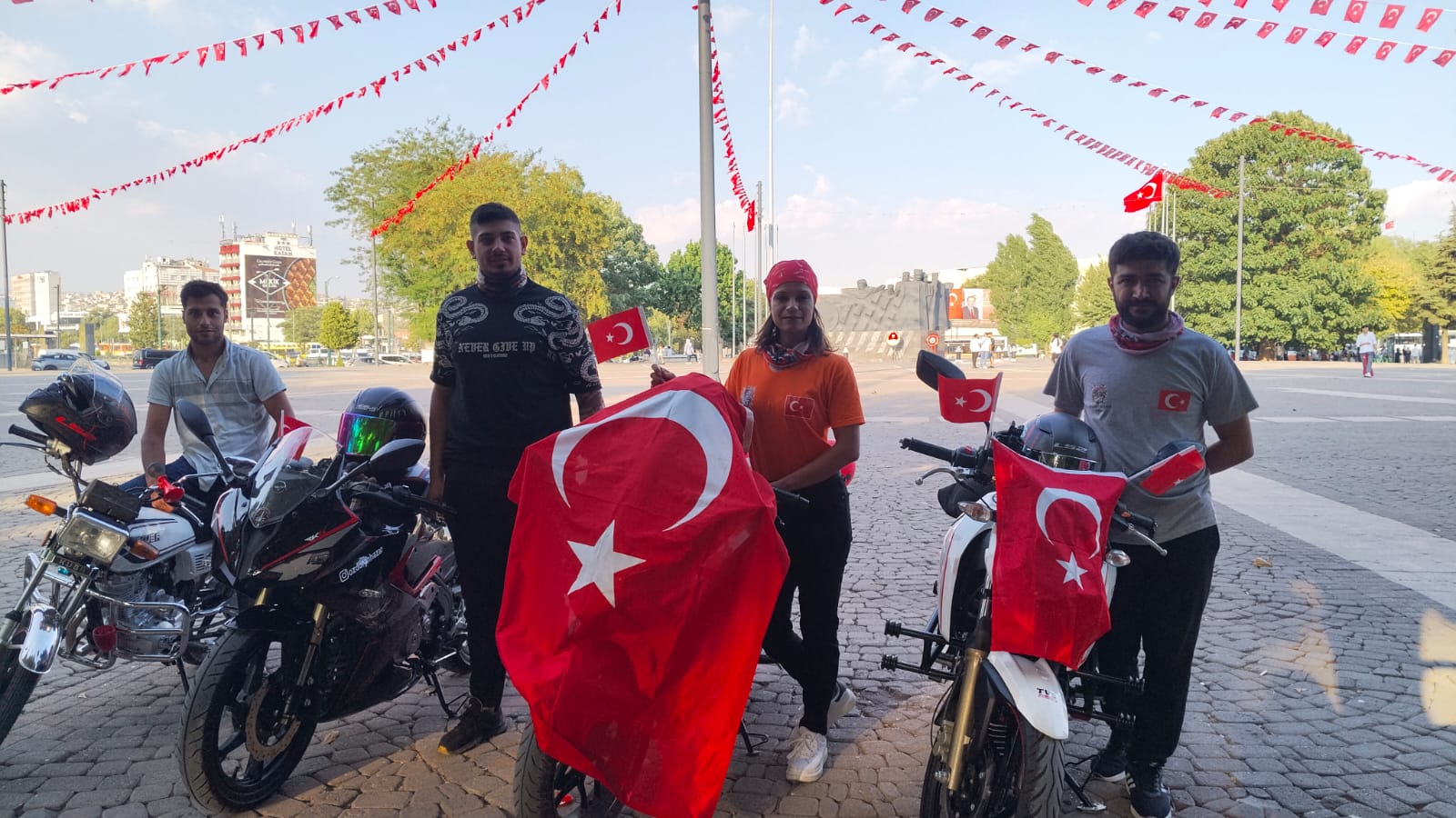 M O T O S İ K L E T3