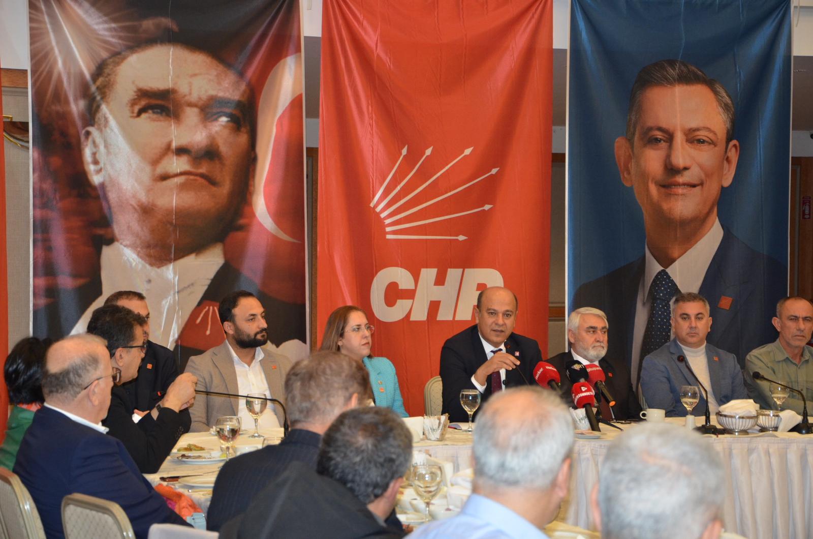 Chp Toplantı 5