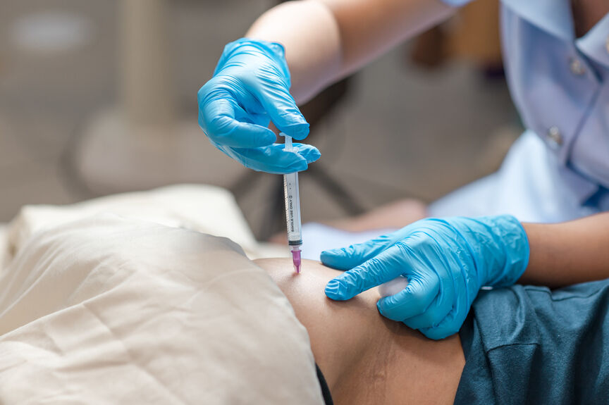 Midsection Person Wearing Mask (1)