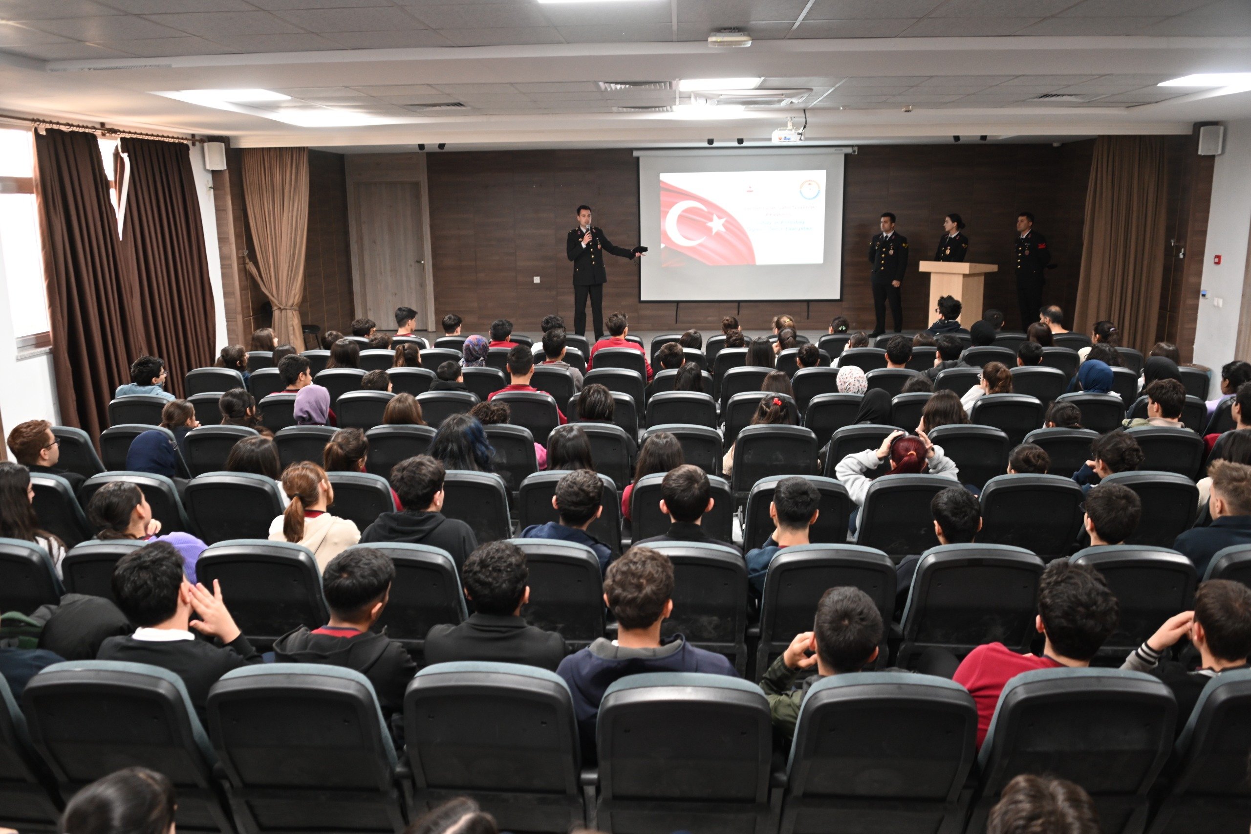 Jandarma Tanıtıldı (2)